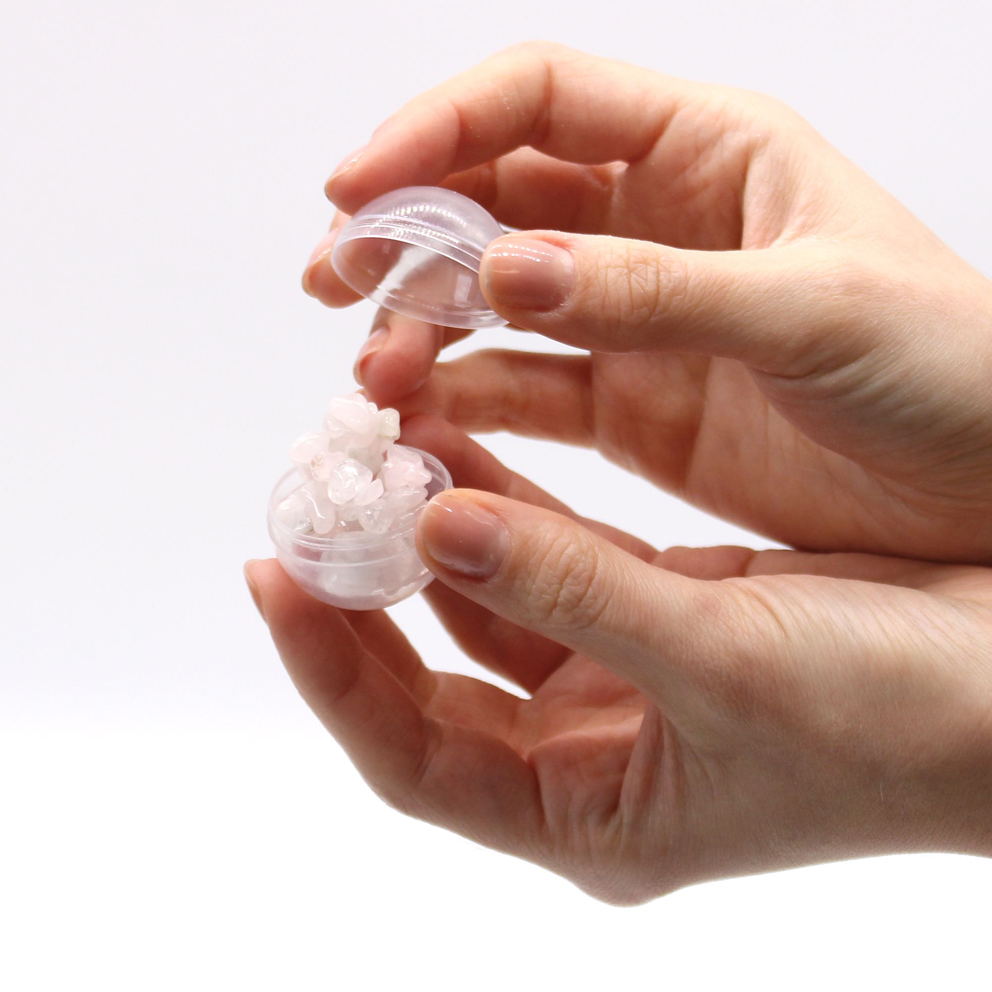 Rose Quartz Gem Bracelet Bath Bomb - Image 3
